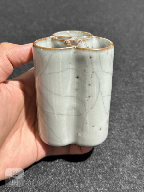 清乾隆 哥釉三联笔插 - 图5